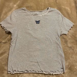 Hollister MUST-HAVE butterfly hem top